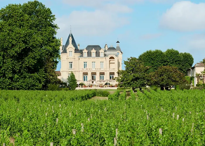 Château Hôtel Grand Barrail